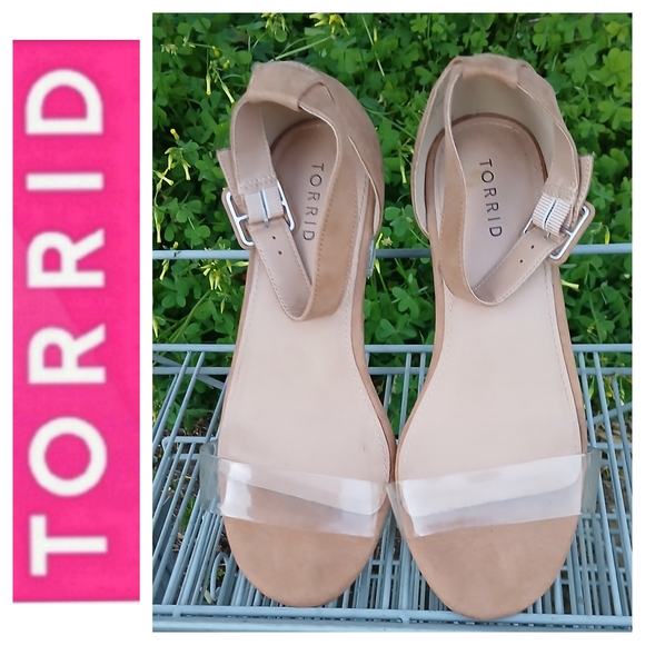 Torrid Tan Women's Sandals - Picture 1 of 8